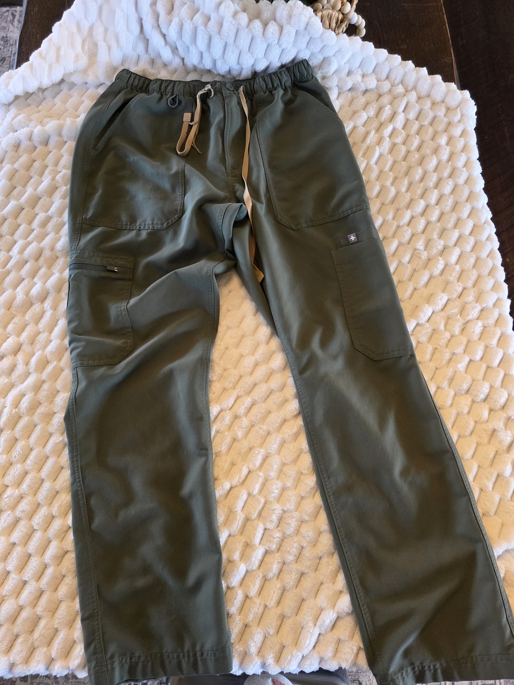 Men's FIGS Scrub Pants in Dark Olive